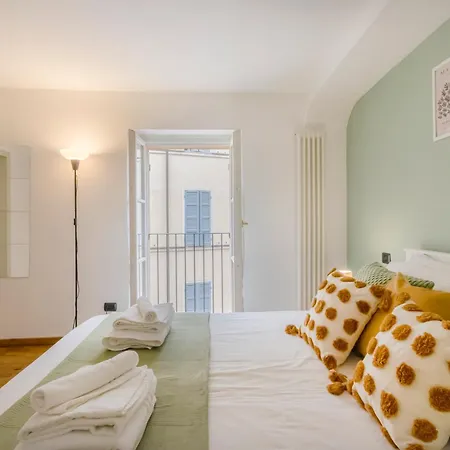 Duomo Relax In Centro, Wifi, Aria Condizionata 파르마