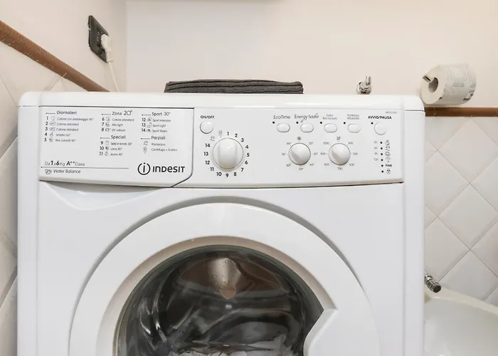 Duomo Relax In Centro, Wifi, Aria Condizionata * Πάρμα