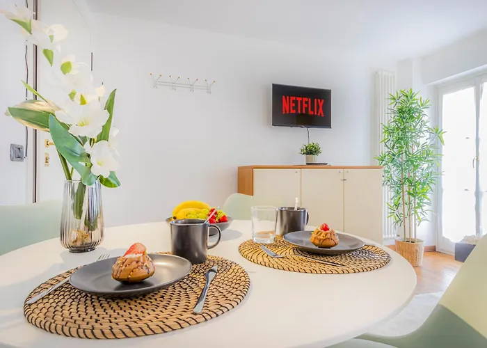 Duomo Relax In Centro, Wifi, Aria Condizionata * Πάρμα